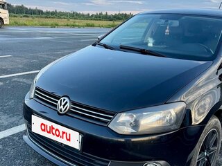 2013 Volkswagen Polo V, чёрный, 850000 рублей, вид 4
