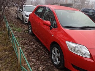 2007 Toyota Auris I, красный, 575000 рублей, вид 3