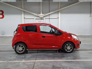 2011 Chevrolet Spark III, красный, 345000 рублей, вид 5