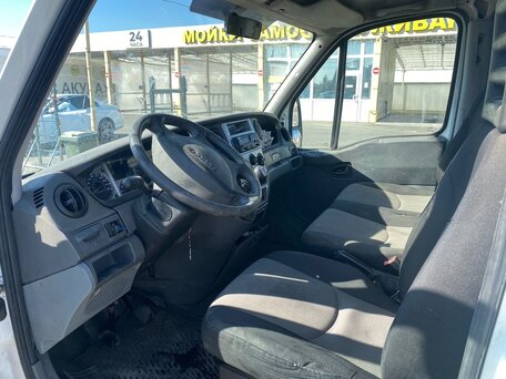 2010 Iveco Daily, белый, 800000 рублей, вид 3