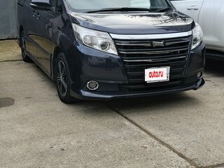 2014 Toyota Noah III (R80), синий, 1800000 рублей, вид 2