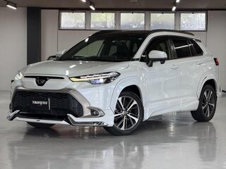 2023 Toyota Corolla Cross I, белый, 1800000 рублей, вид 1