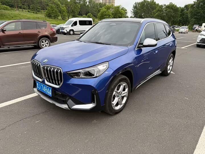 Открыть фотографии: BMW X1 III (U11/U12)