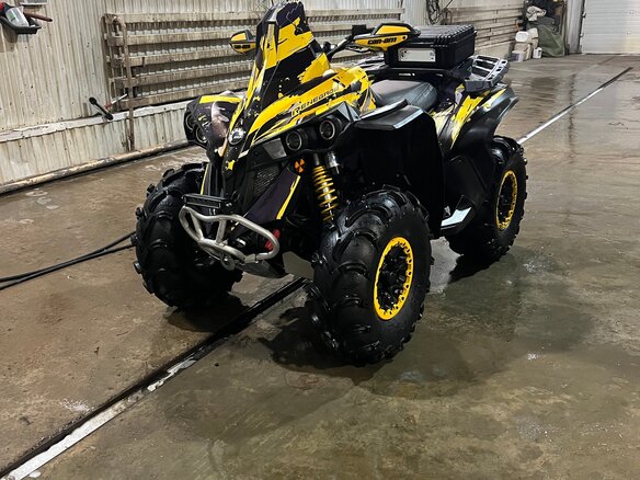 2013 BRP Can-Am Renegade 1000, жёлтый, 1100000 рублей
