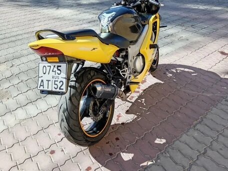 2000 Honda CBR 600F, жёлтый, 353000 рублей, вид 2