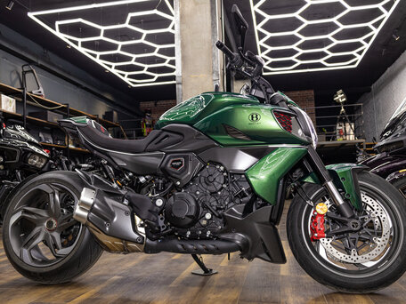 2026 Ducati Diavel V4, зелёный, 6490000 рублей, вид 2