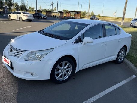 2011 Toyota Avensis III, белый, 1280000 рублей, вид 1