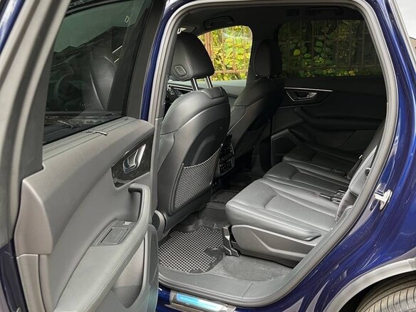 2022 Audi Q7 45 TDI II (4M) Рестайлинг, синий, 11500042 рублей - вид 11