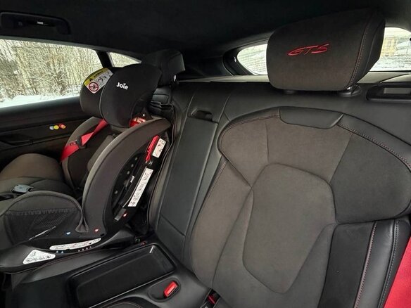 2022 Porsche Taycan GTS Sport Turismo I, красный, 11990000 рублей - вид 21