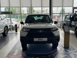 2024 Lada (ВАЗ) Niva Travel I, белый, 1472000 рублей, вид 2