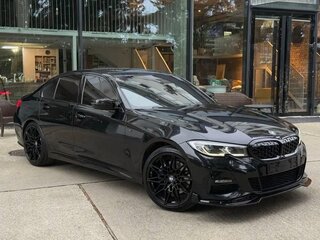 2022 BMW 3 серии 320i VII (G2x), чёрный, 2850000 рублей, вид 1
