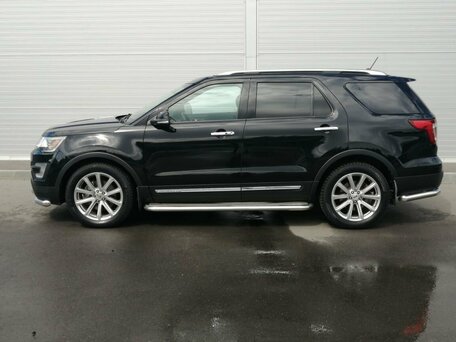 2017 Ford Explorer V Рестайлинг, чёрный, 2970000 рублей, вид 4