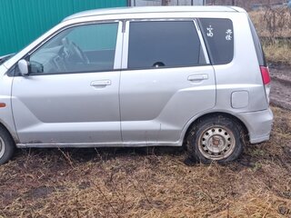 2001 Mitsubishi Dingo I Рестайлинг, серебристый, 130000 рублей, вид 4