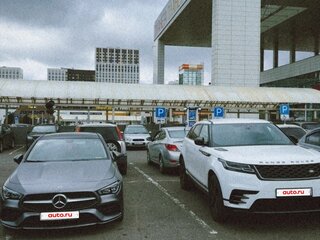 2021 Mercedes-Benz CLA 200 II (C118, X118), серый, 4200000 рублей, вид 3