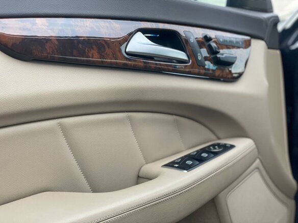 2013 Mercedes-Benz CLS 350 II (C218), синий, 1680000 рублей - вид 23