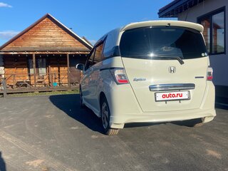2012 Honda Freed Spike I Рестайлинг, белый, 1050000 рублей, вид 4