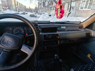 1995 Opel Frontera A, чёрный, 400000 рублей, вид 4