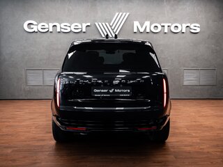 2025 Land Rover Range Rover P530 MHEV Long V, чёрный, 25000000 рублей, вид 4