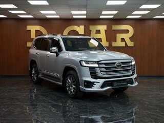 2026 Toyota Land Cruiser 300 Series, серебристый, 15981660 рублей, вид 3