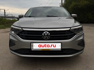 2021 Volkswagen Polo VI, серый, 1750000 рублей, вид 2