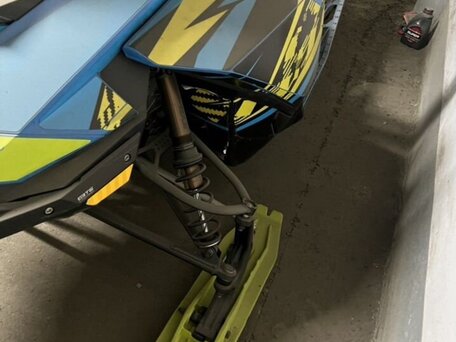 2017 BRP Ski-Doo Summit 850, синий, 1050000 рублей, вид 5