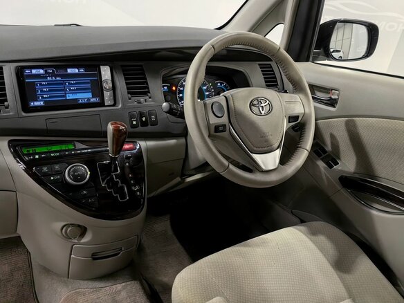 2013 Toyota ISis I Рестайлинг, синий, 1785000 рублей - вид 10