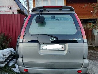 1997 Toyota Town Ace Noah III, серый, 650000 рублей, вид 4