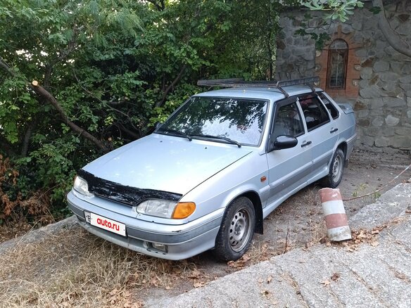 2005 Lada (ВАЗ) 2115, серебристый, 200000 рублей