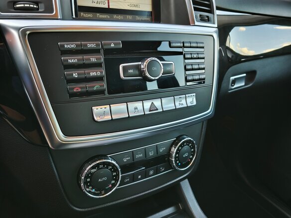 2013 Mercedes-Benz M-Класс 350 III (W166), белый, 1820000 рублей - вид 18