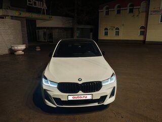 2020 BMW 6 серии Gran Turismo 630i xDrive IV (G32) Рестайлинг, белый, 5600000 рублей, вид 2