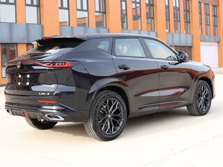 2026 Changan UNI-Z, чёрный, 2200000 рублей, вид 3