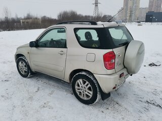 2002 Toyota RAV4 II (XA20), золотистый, 750000 рублей, вид 3