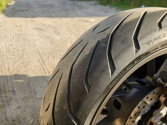 2015 Yamaha MT-09 Tracer (FJ-09), серый, 760000 рублей - вид 9