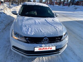 2017 Volkswagen Jetta VI Рестайлинг, белый, 1450000 рублей, вид 1