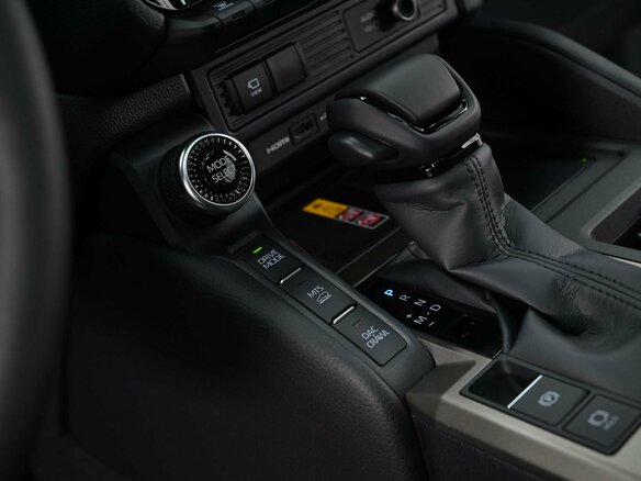 2026 Toyota Land Cruiser Prado 250 Series, серый, 10400000 рублей - вид 15