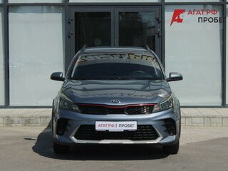 2021 Kia Rio X IV Рестайлинг, серый, 1390000 рублей, вид 2