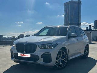 2021 BMW X5 40i IV (G05/G18), белый, 8590000 рублей, вид 1