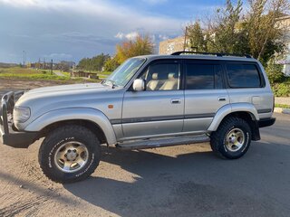 1995 Toyota Land Cruiser 80 Series Рестайлинг, серебристый, 1250000 рублей, вид 4