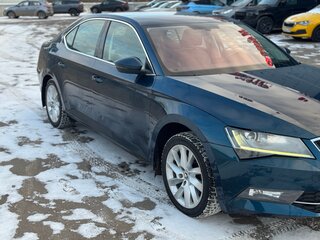 2018 Skoda Superb III, синий, 1850000 рублей, вид 3