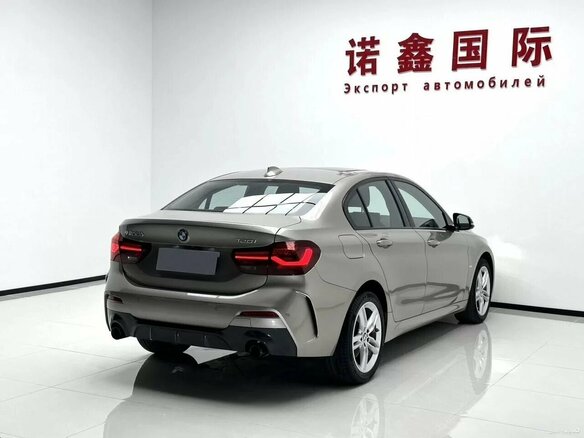 2023 BMW 1 серии 120i III (F52) Рестайлинг, бежевый - вид 5