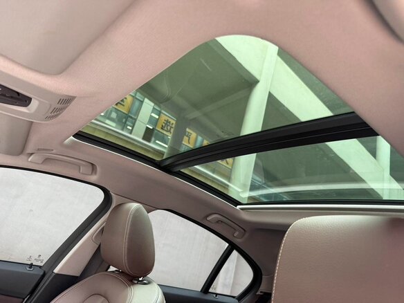 2021 BMW 1 серии 120i III (F52) Рестайлинг, белый, 1660000 рублей - вид 16