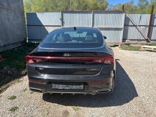 2020 Kia K5 III, чёрный, 2300000 рублей, вид 3