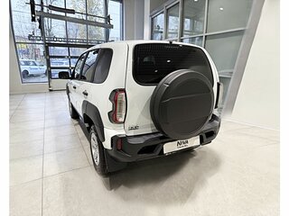 2026 Lada (ВАЗ) Niva Travel I Рестайлинг, белый, 1507800 рублей, вид 4