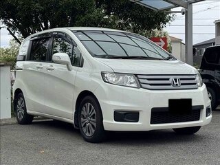 2016 Honda Freed Spike I Рестайлинг 2, белый, 941000 рублей, вид 1