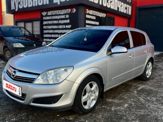 2008 Opel Astra H Рестайлинг, серебристый, 530000 рублей, вид 1
