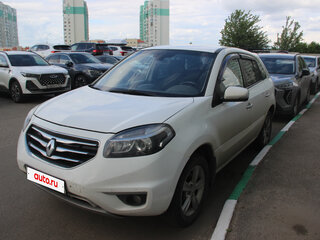 2013 Renault Koleos I Рестайлинг, белый, 860000 рублей, вид 1