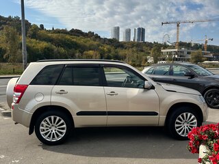 2010 Suzuki Grand Vitara II Рестайлинг, бежевый, 850000 рублей, вид 3