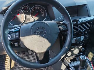 2012 Opel Astra H Рестайлинг, серебристый, 380000 рублей, вид 4