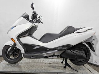 2012 Honda Forza, белый, 335000 рублей, вид 3
