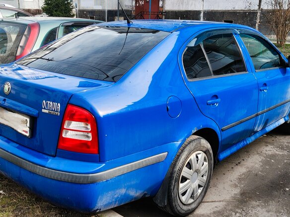 2010 Skoda Octavia I (A4) Рестайлинг, синий, 450000 рублей - вид 3